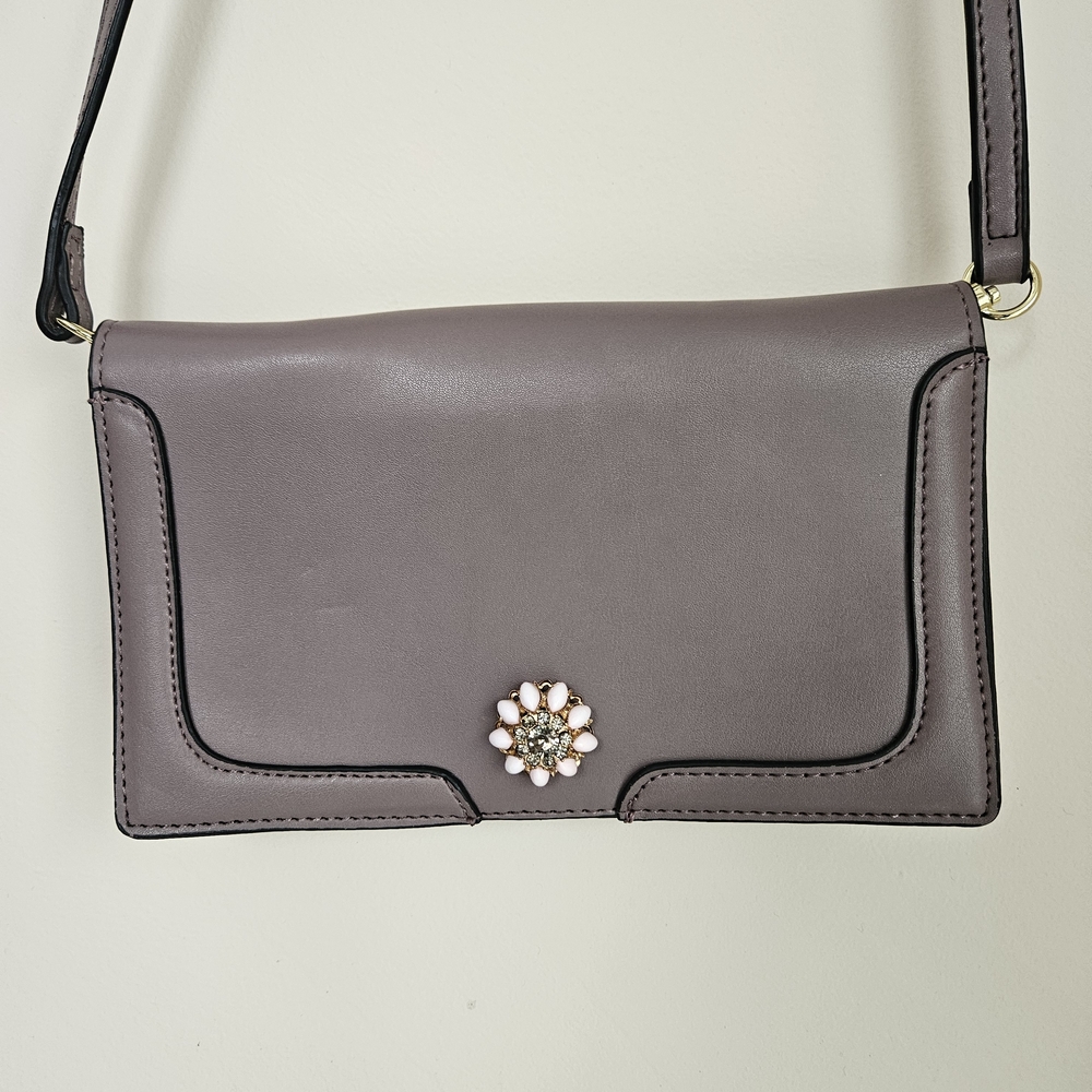 London Fog Blush Pink Crossbody Clutch Bag - Picture 3 of 16